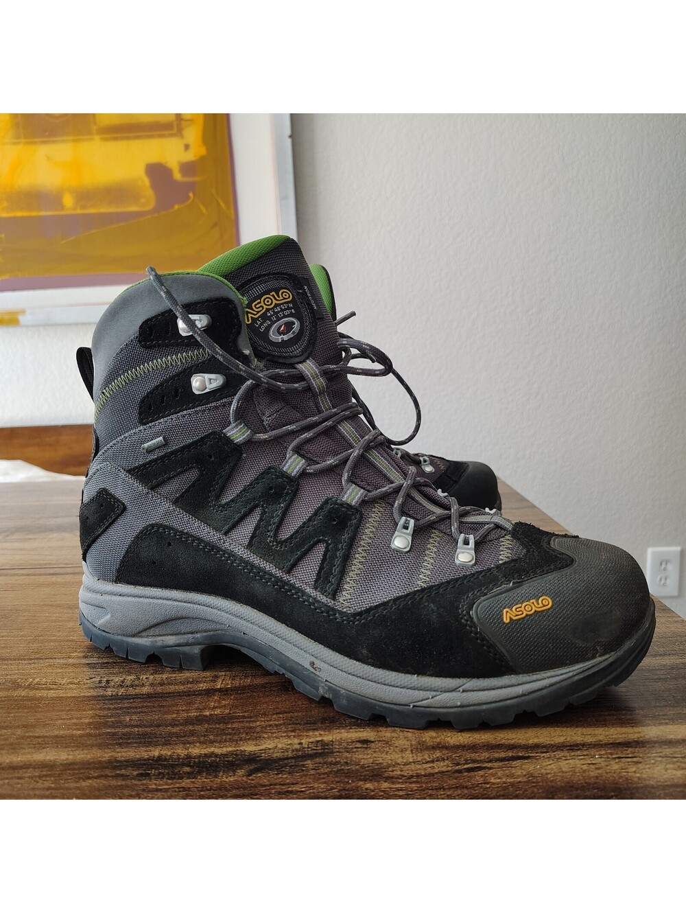 Asolo Neutron GTX Men's Sz 9.5 Gore-Tex Vibram Hiking Boots Waterproof sz 12 men